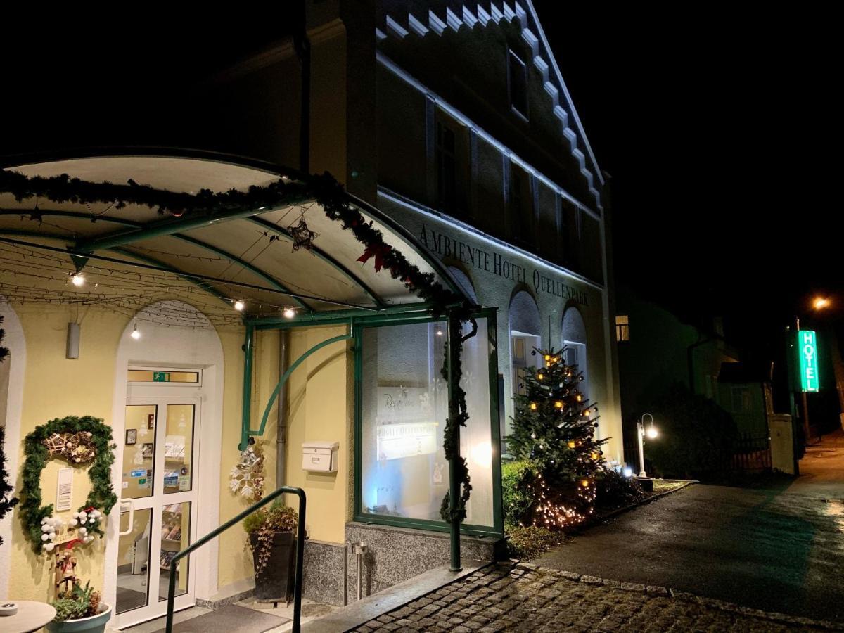 באד אלסטר Hotel Quellenpark מראה חיצוני תמונה
